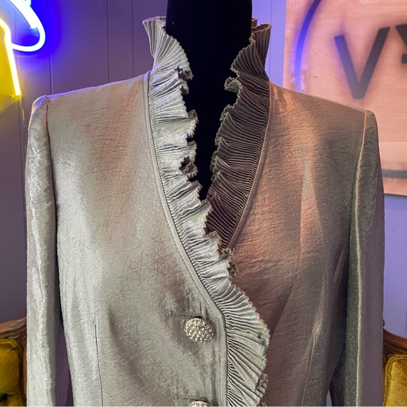 Vintage Kasper Gold Label Ruffled Metallic Jacket - Picture 2 of 9
